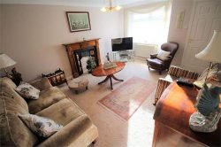 living room of a 3 bedroom house in west allerton