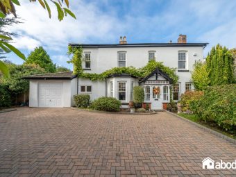 Freshfield Road, Formby