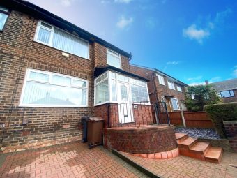 Rose Avenue, Bootle