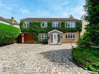 Barkfield Avenue, Formby, Liverpool