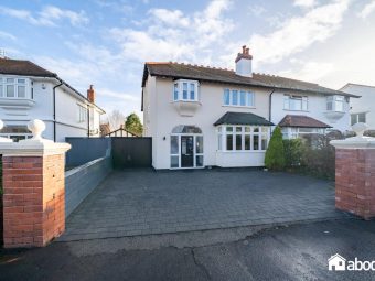 Ince Avenue, Crosby
