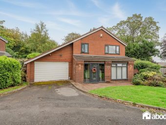 Pearce Close, Woolton, Liverpool, L25