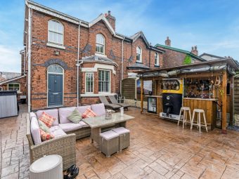 West View, Ormskirk