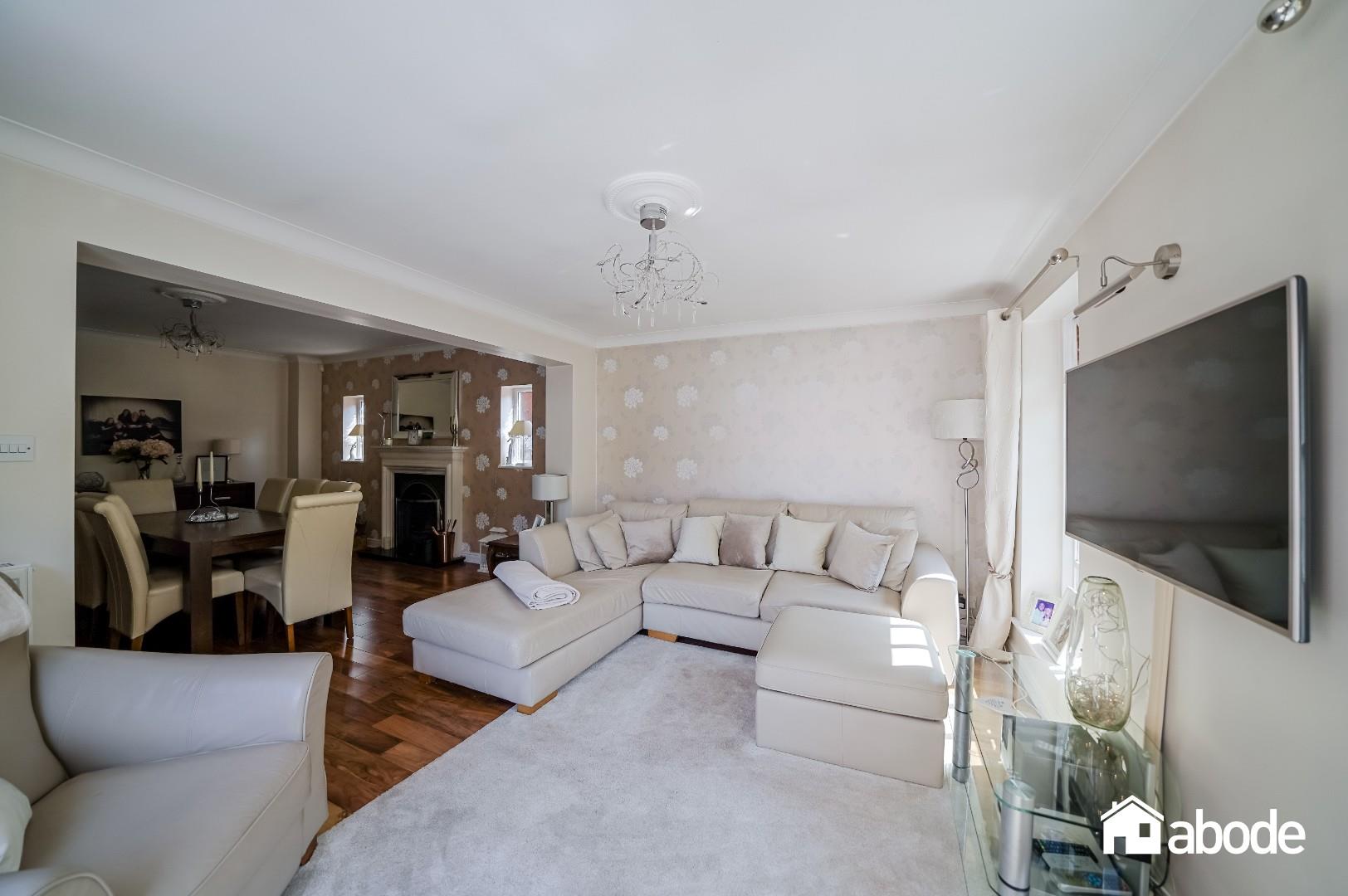 Elsworth Close, Formby, Liverpool - photo 22 of 30