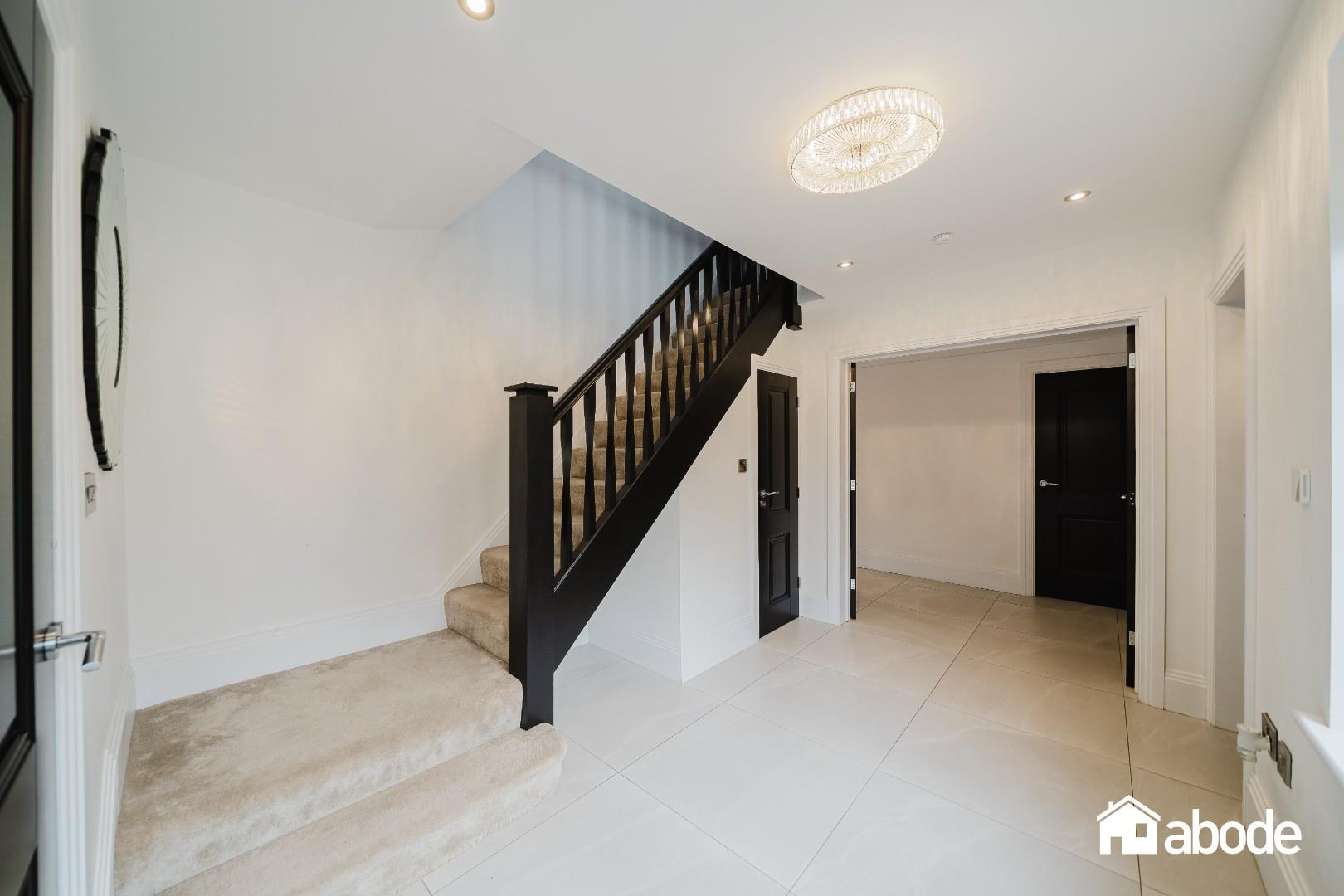 Woodlands Road, Formby, Liverpool - photo 2 of 47