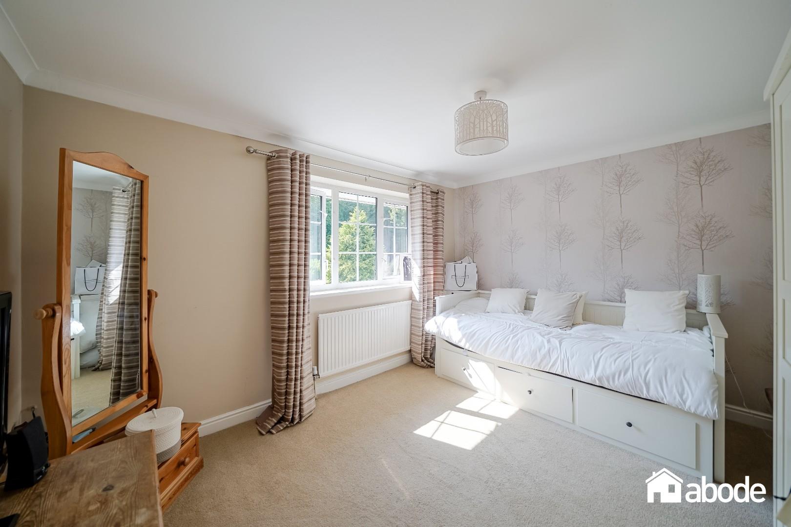 Elsworth Close, Formby, Liverpool - photo 9 of 30