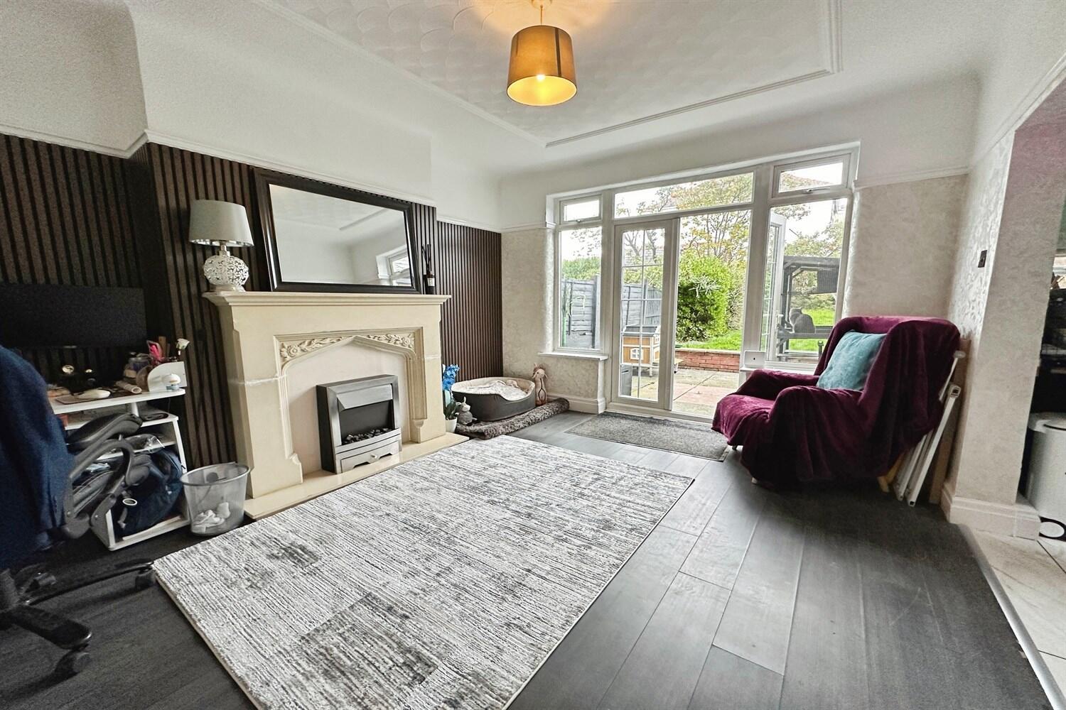 Hatton Hill Road, Liverpool - photo 2 of 16