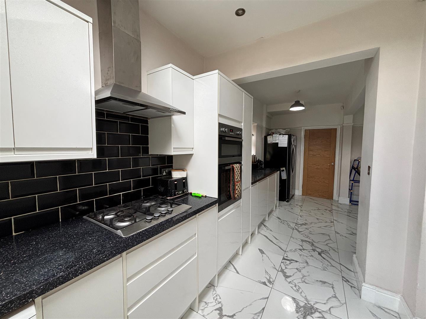 Rothesay Drive, Liverpool - photo 19 of 22