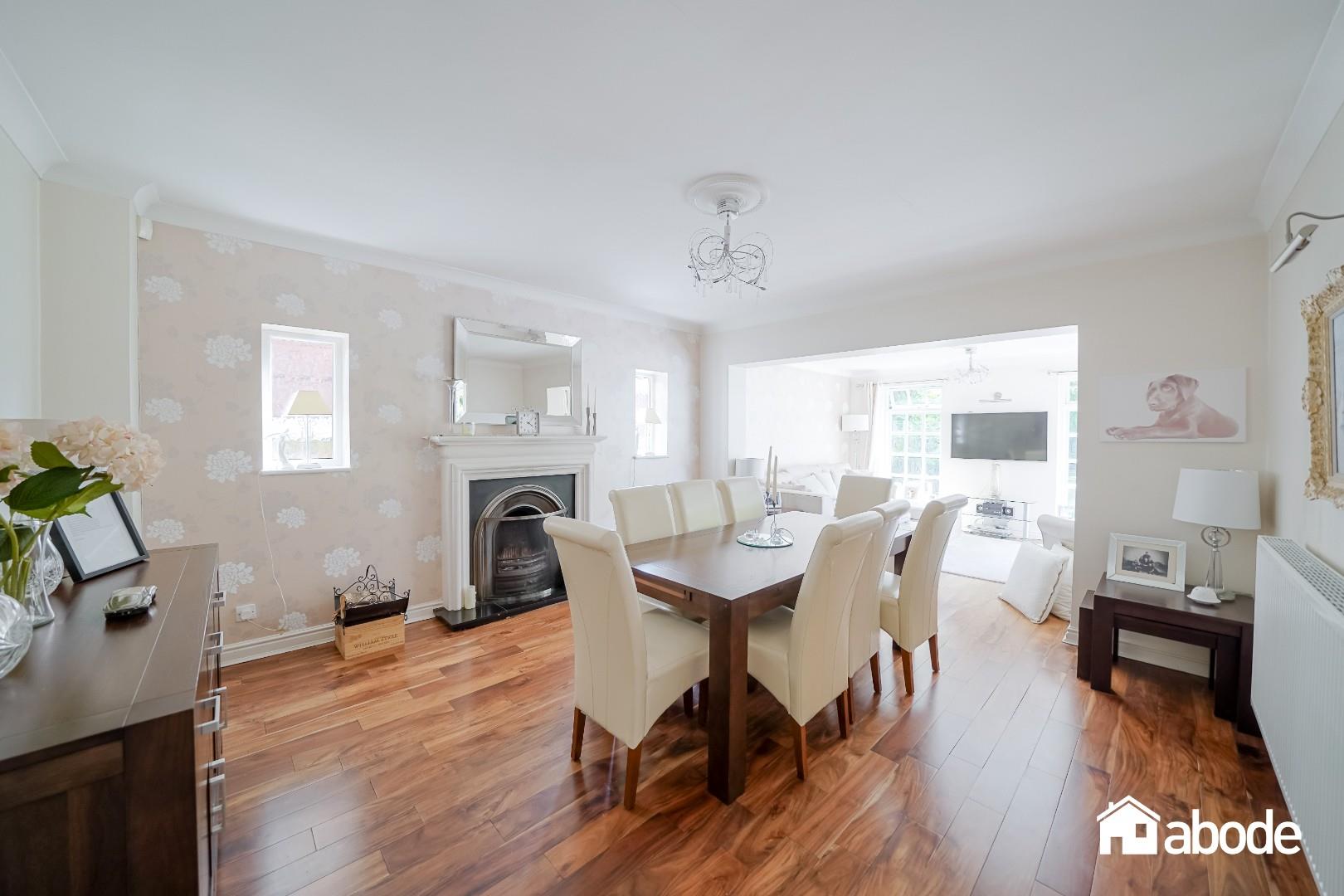 Elsworth Close, Formby, Liverpool - photo 26 of 30