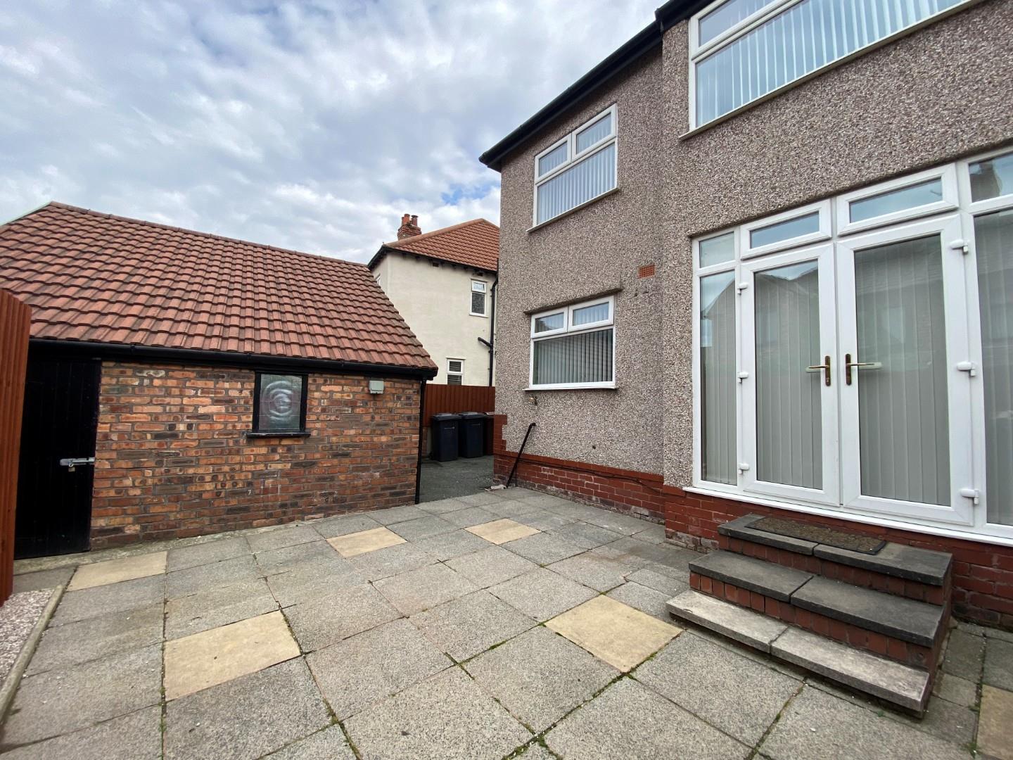 Liverpool Road, Crosby, Liverpool - photo 11 of 21