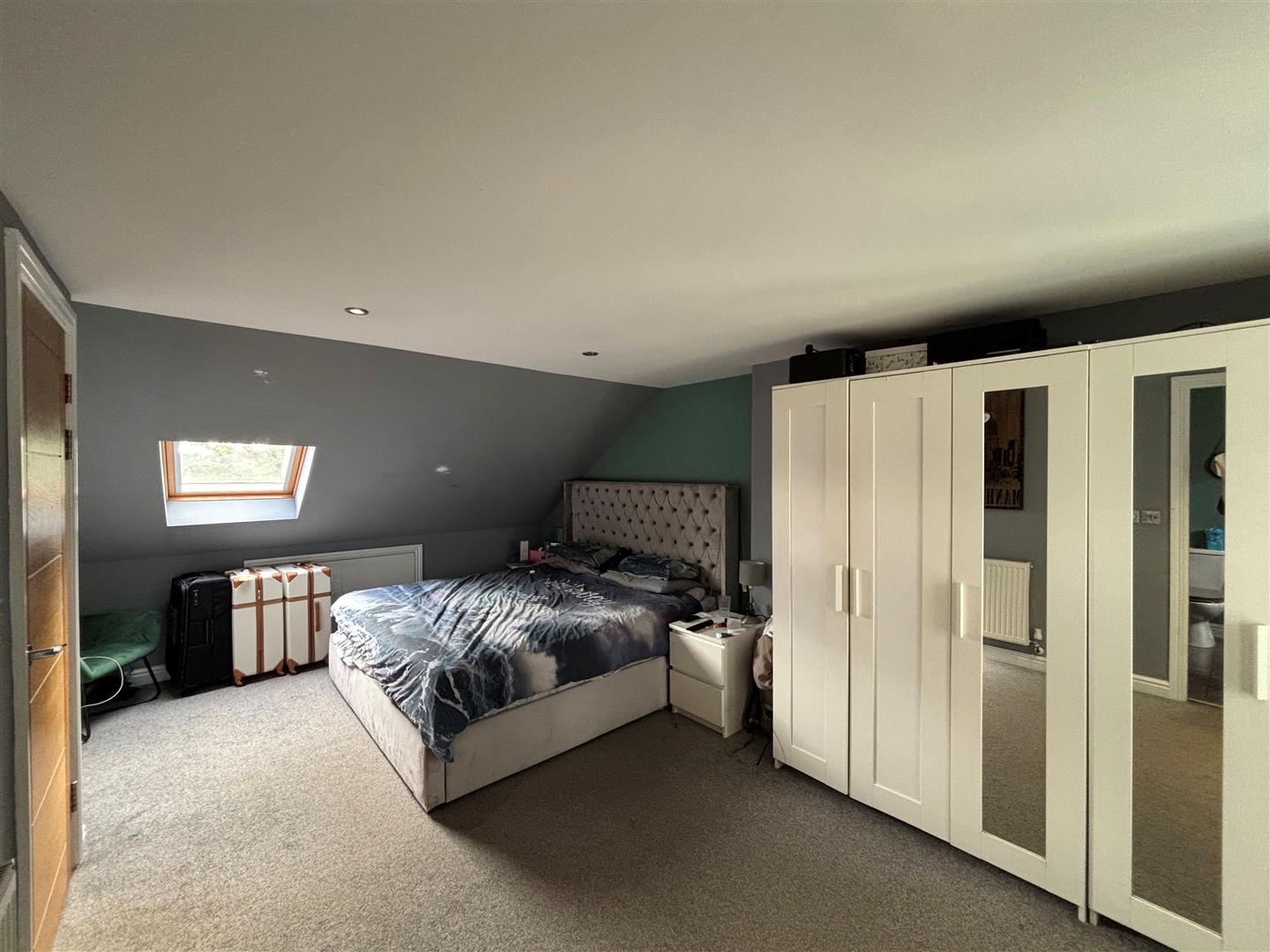 Rothesay Drive, Liverpool - photo 8 of 22